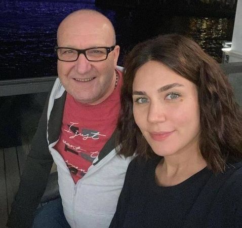 Kimse beklemiyordu, Buse Varol’dan kalp krizi haberi geldi! Bugün açıkladı, herkes şaştı kaldı! Meğer başına neler gelmiş… 3