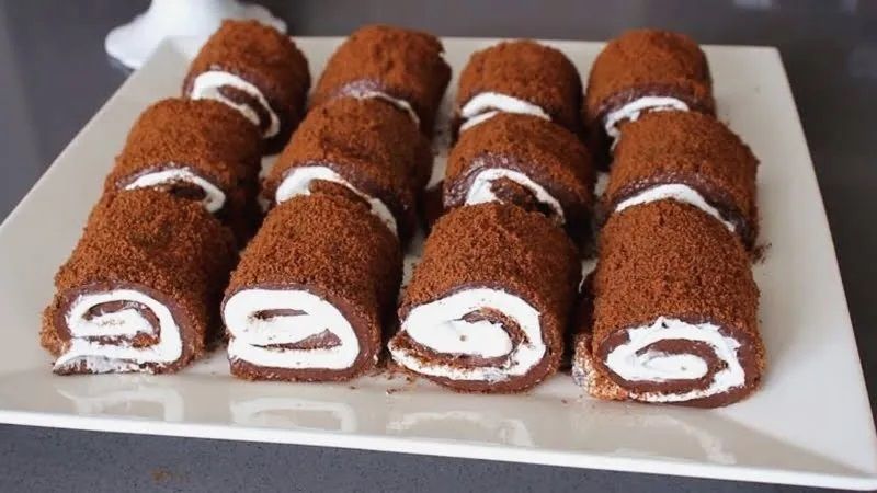 Yiyen bir daha istiyor; tadına bakan tarifi almadan geçemiyor! Saray lokması, son zamanların en çok beğenilen tatlısı! İşte tarifi 1