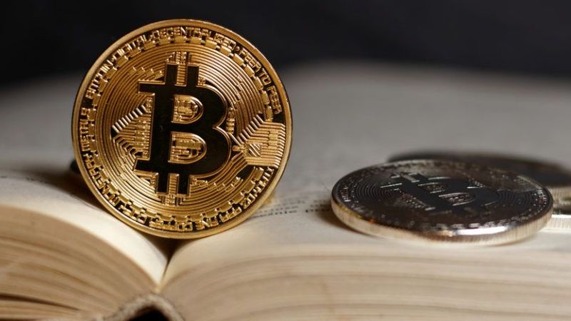 Gerçekten Oldu! Bitcoin 62 Bin Dolardan Satılıyor! 3