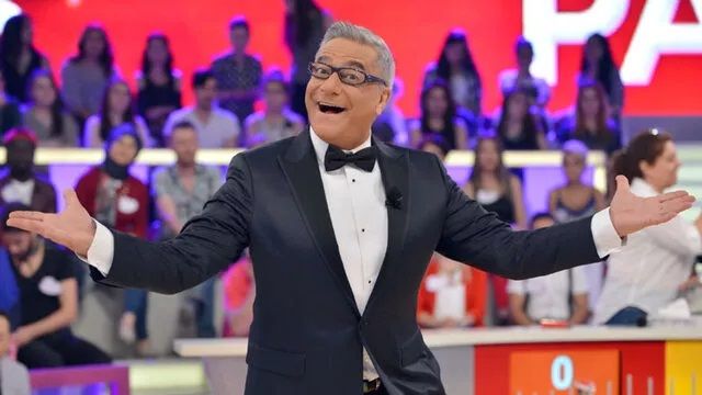 Yeni aşka yelken açmıştı; Mehmet Ali Erbil’in dilinden kurtulamadı! Çağla Şıkel’i vefasızlıkla suçlayan ünlü şovmen demediğini bırakmadı: “Kulisimden çıkmazdı…” 1