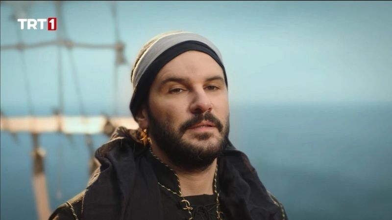 TRT dizisi Barbaros Hayreddin: Sultanın Fermanı’nın çekimleri durdu! Başrol oyuncusu Tolgahan Sayışman’ın başına gelmeyen kalmadı! Neler oluyor? 1