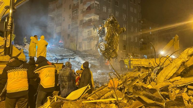 Gençlik ve Spor Bakanlığı Duyurdu! Depremzedelerin Sığınabilecekleri Alanlar Açıklandı! 2