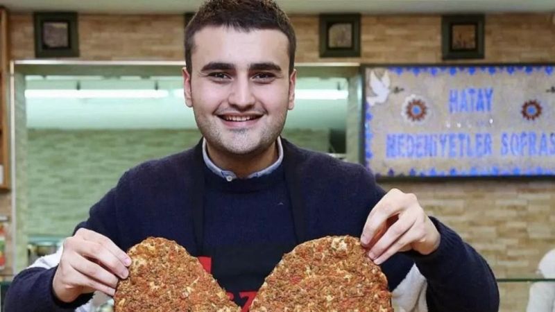 CZN Burak'ın Yaptıkları, Olay Oldu! Ben Gösteriş Yapıyor Diye Kızıyordum Ama Helal Olsun! 1