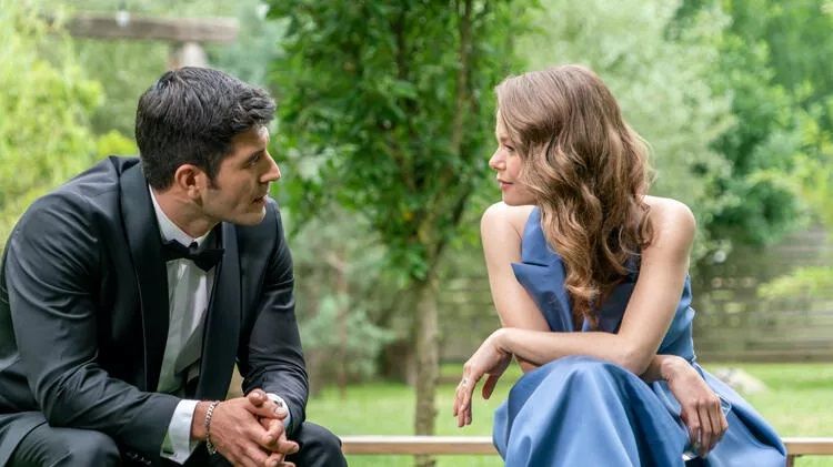 Muzo’dan Hayri’ye sert uyarı! Camdaki Kız’da Hayri, Türkan ve Nalan üçlüsünü neler bekliyor? 1