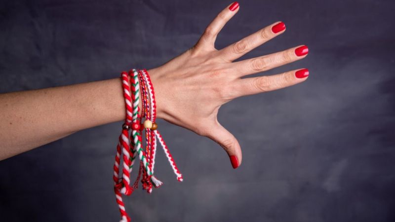 Eski Bir Bulgar Geleneği Marteniçka! Marteniçka Bilekliği Neden Takılır? 1