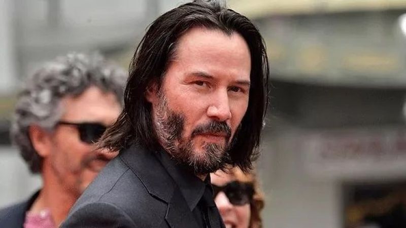 58'lik aktör Keanu Reeves en özel anını paylaştı! "Sevgilimle yatakta gülüşüyor ve harika hissediyorduk" 2