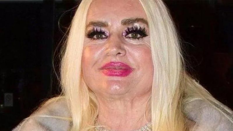 Yeşilçam'ın Afroditi Banu Alkan estetikli halini paylaştı! Sosyal medya ikiye ayrıldı! "Kendine ne yaptın kraliçe?" 1