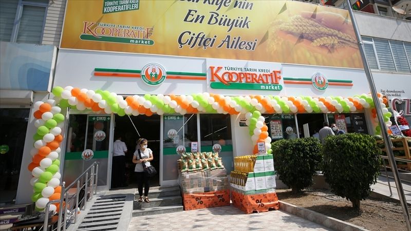 Tarım Kredi markette bir ilk! 3 gün içinde raflar yarıya indi! Nisan ayına özel: 32'li tuvalet kağıdı 139,90 TL, 62'li bebek bezi 209,90 TL 1