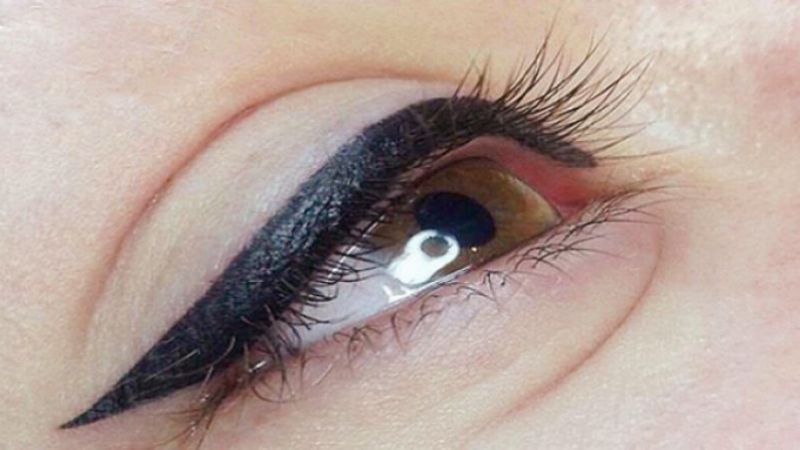 Göz makyajında bu hataları yapmayın! İşte etkili bakışlara sahip olmanın püf noktaları! 1