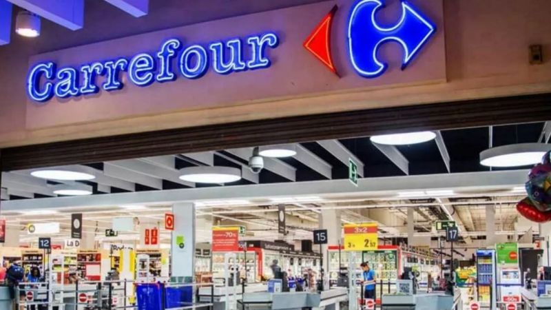 Carrefour’da İnanılmaz İndirim! Ayçiçek Yağı İle Tuvalet Kâğıdı İndirimini Gören Vatandaşlar Markete Akın Etti! 1