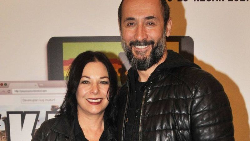 Şenay Gürler’den aşk dolu paylaşım! İlişkisinin dokuzuncu yılını kutlayan güzel oyuncusunu sevgilisi bakın kimmiş? 2