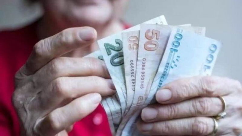 EYT’yi kaçırdım diye üzülmenize gerek yok! Eksik primlerinizi tamamlayarak hala emekli olma şansınız var! Yeterli primi olanlara kısmi emeklilik hakkı… 3