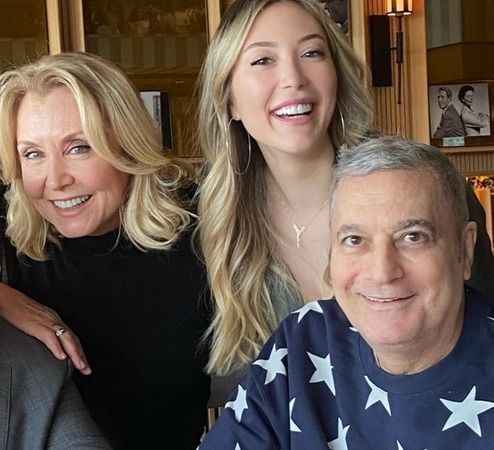 Mehmet Ali Erbil'in kızı, Yasmin Erbil yaz sezonunu erken açtı, ortalık alev aldı! Bikinili pozunu görenler hayran kaldı... 1