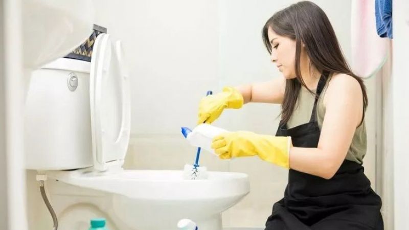 Klozet Temizliği İçin En Etkili Yöntem! Sirke Kullanımı İle Klozetiniz Tertemiz Olacak! 1