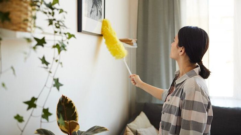 Sürekli toz alma derdine son! Bu karışım ile eşyalar uzun süre toz tutmayacak! 1