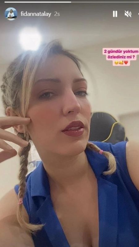 KPSS Derslerine Derin Dekoltesi İle Damga Vuran Öğretmen, Sosyal Medyayı Salladı! 3