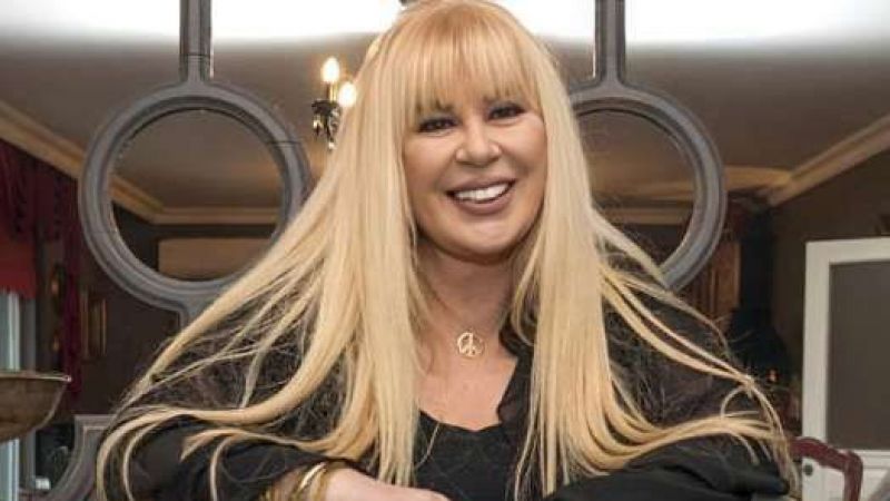 Zerrin Özer hastalığına dair konuştu: Bu hastalık ile mücadele ediyorum! 1