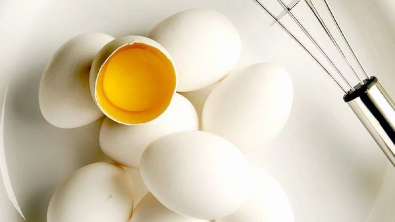 Saçlarınız hemen uzamıyorsa, hiç endişe etmeyin! Bu yöntemlere bir şans verin! İşte saç uzatan yumurta maskesi tarifi 2