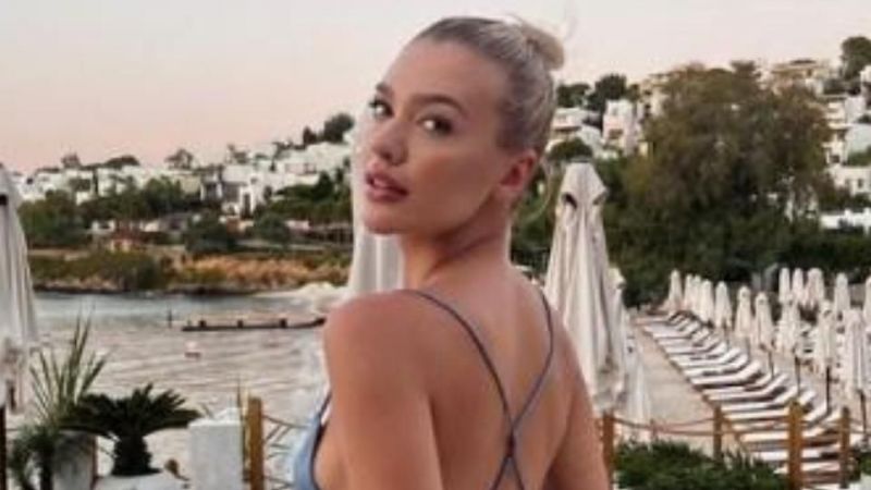 Oyuncu Melisa Döngel kendini klonlamış! Kız kardeşinin benzerliği ağızları açık bıraktı! 1