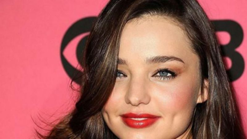 Victoria’s Secret’in meleği üç çocuk annesi oldu! Miranda Kerr’in eşi dördüncü çocuğu istiyor! 2