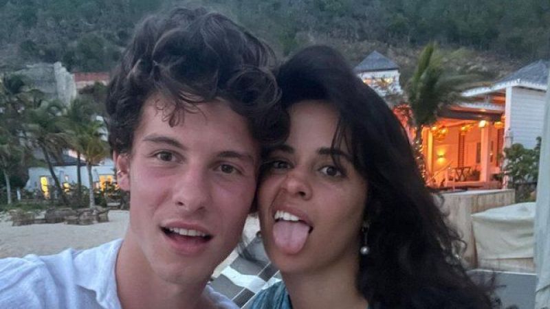 Shawn Mendes ve Camila çifti dudak dudağa! 365 günlük hasretini eski aşkının dudaklarında giderdi! 2