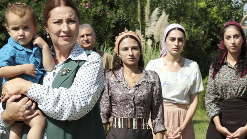 Vahide Perçin kimdir? Aldatmak Güzide gerçek hayatta kiminle evli? Çocuğu var mı? 3