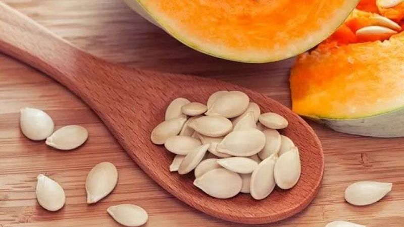 Sevilerek tüketilen kabak çekirdeğinin çok bilinmeyen yanları! Bağırsaklar için ciddi zarar olabilir! 3