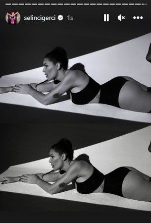 Selin Ciğerci iç çamaşırıyla yüz üstü uzandı, hayranlarının aklını başından aldı! Kıvrımlı vücudunu görenler beğeni butonuna abandı 2