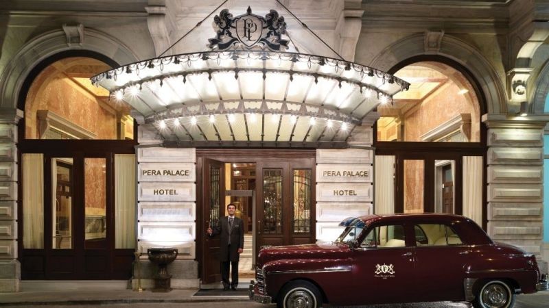 Dikkat, Bu Otellerde Aklınıza Bir Film Sahnesi Gelebilir! Filmlere Konuk Olmuş Oteller: İçinde Pera Palas’ta Var! 1