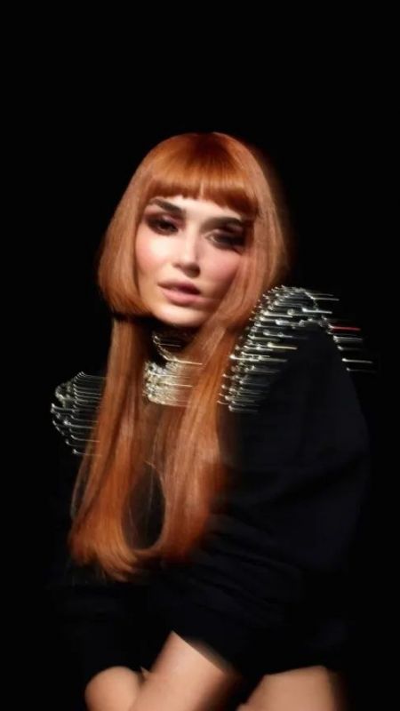 Hande Erçel yeni imajıyla alev alev! Bu kez bambaşka… 2