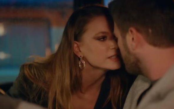 Kıvanç Tatlıtuğ hakkındaki bomba iddia çileden çıkardı! Serenay Sarıkaya isyan etti 1