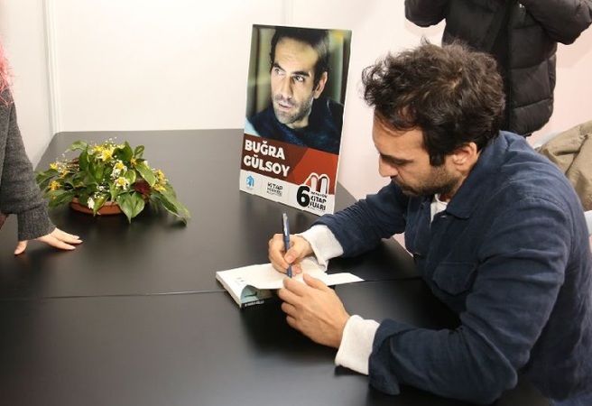 Yok böyle dram! Oyuncu Buğra Gülsoy gelen haberle herkesi yıktı! 3