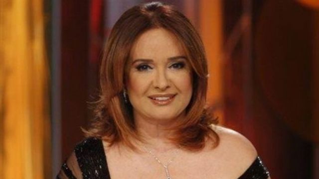 Müjde Ar çılgına döndü! Başına gelen şeyle mahkeme yolunu tuttu! 1