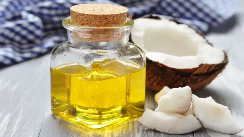 Hindistan Cevizi Yağında Saklı Olan Tehlike! Yüksek Kolesterolün Sebebi Olabilir! 2