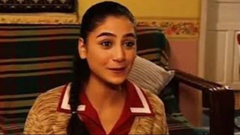 Akasya Durağının Zeno'su Sitare, ceketinin düğmelerini açık bıraktı! Ortalık alev aldı! 1