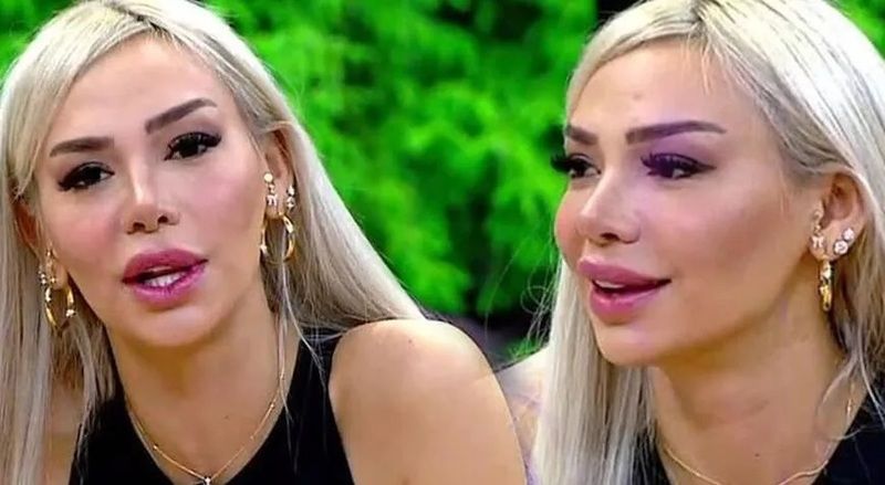 Oryantal Didem’den nefes kesen kalça şov! İlk kez şarkı söyledi yarıçıplak kostümüyle büyüledi! 1