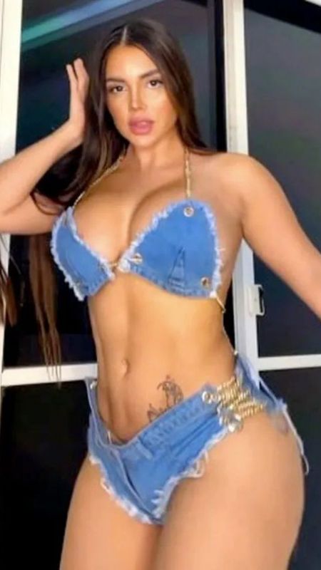 Yeni sezonun bikini modası çığır açtı! Kot bikinisini giyen TikTok’a koştu! 2