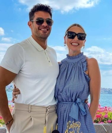 Gaziantepli eski damat Mehmet Dinçerler o mesajı ile “Hadise ve bebek sorununu aşamamış!” dedirtti! 2