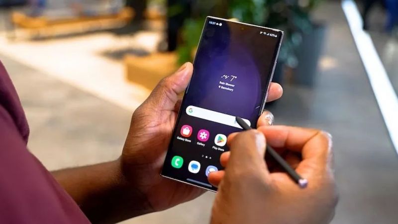 Samsung kullanıcılarını sevindiren haber! Artık o model de DeX’i destekleyecek! 2