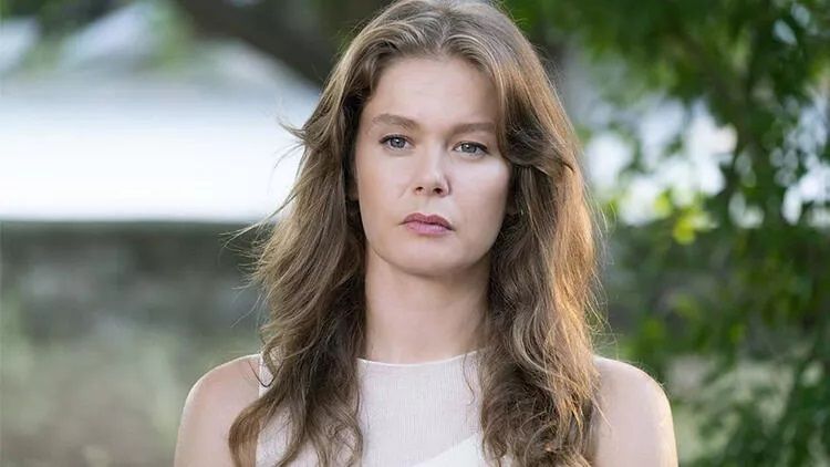 Kanal D herkesi yıktı! Apar topar o diziyi ekrandan çekme kararı aldı! 2