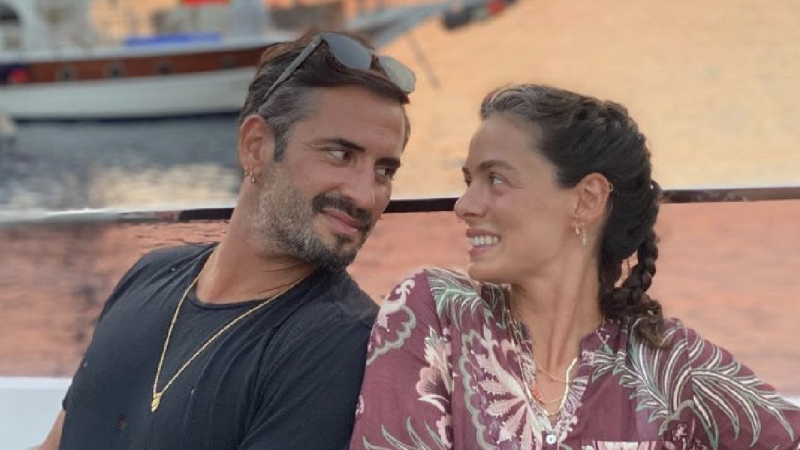 Özge Özpirinçci ve kızının dansına beğeni yağdı: 'Sizi yiyeceğim' 2