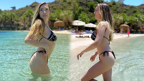 Nutkunuz tutulacak: Mehmet Ali Erbil'in kızı Yasmin Erbil, şezlonga sere serpe uzandı, görenlerin ağzını açık bırakan pozlar verdi 1