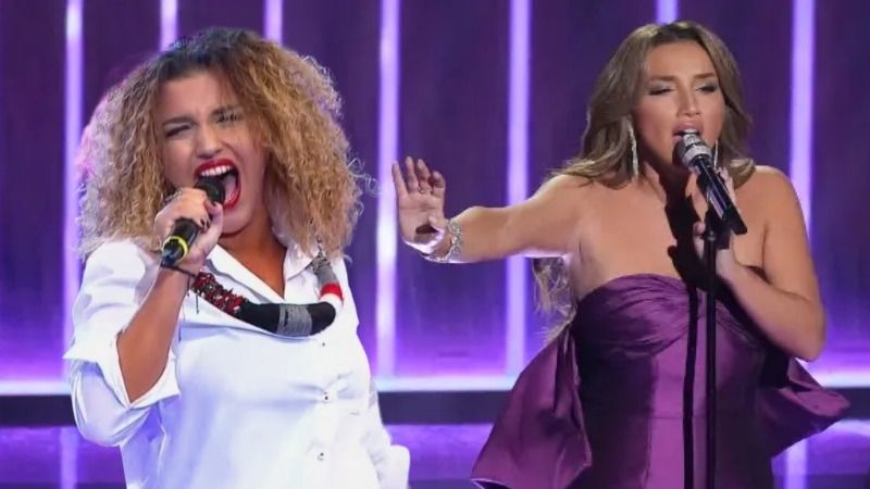 O Ses Türkiye'de dört jüriyi de mest etmişti! Başarılı yarışmacı Amerikan Idol'de Kylie Minogue ile düet yaptı: Ortalık yıkıldı... 1