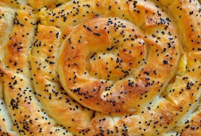 Tel tel ayrılıyor ve asla sönmüyorlar! Bu aşçı sırrını tüm böreklerde kullanabilirsiniz 3