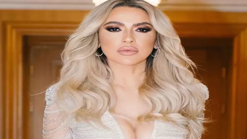 Hadise'nin Murda aşkı alevlendi! Yeni pozu görenler Mehmet Dinçerler'i hatırlattı... 3