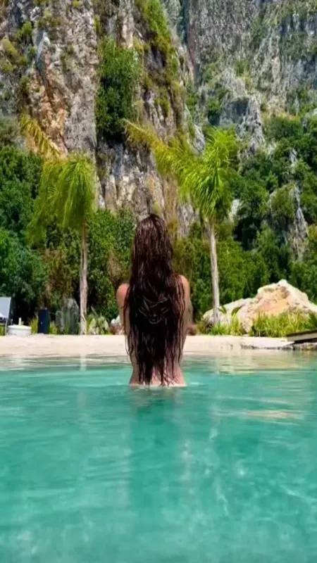 ŞOK... ŞOK... 'Sonuçta erkeksin' diyen takipçisine verdiği yanıtla gündem olmuştu: Selin Ciğerci şimdi de çıplak fotoğraflarını paylaştı! 3