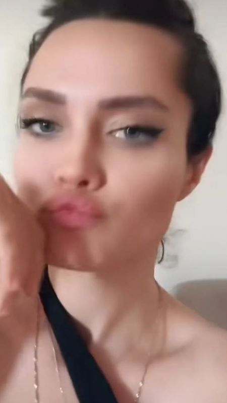 Tiktok fenomeni Hollywood yıldızına benzerliği ile 'yok artık' dedirtti! 6