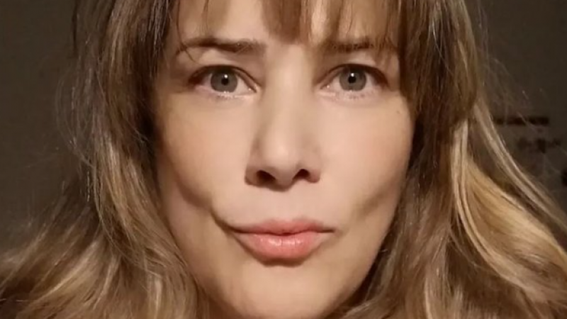 Onu tanıyabildiniz mi? Bir dönemin en ünlü güzeliydi... İşte son hali: Çok şaşıracaksınız 3