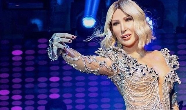 Seda Sayan'dan beklenmedik haber! Yine bıçak altına yattı! Magazin karıştı 2