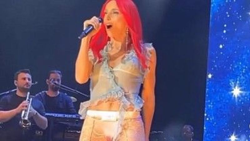 Gülşen cesur sahne kostümü ile yine olay oldu: 'Çocuk bezi sandım' 3